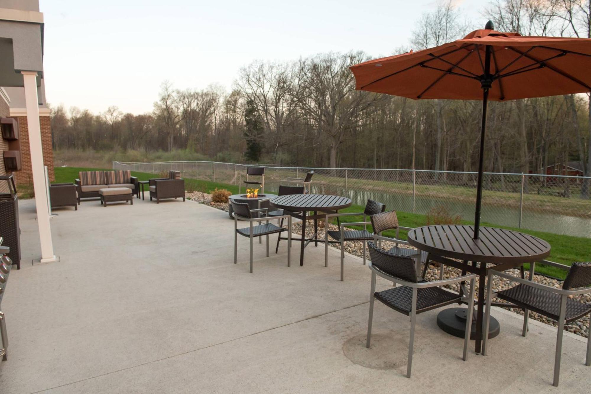 Towneplace Suites By Marriott Battle Creek Luaran gambar