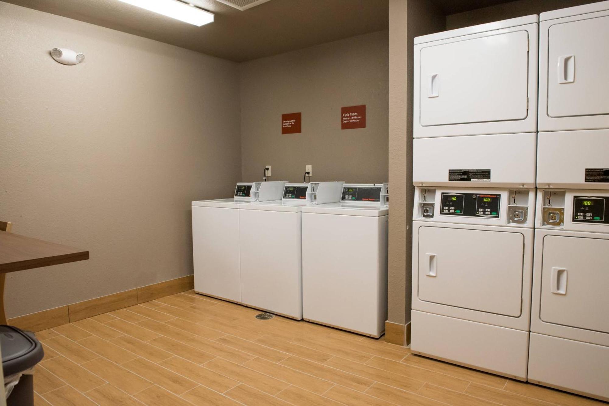 Towneplace Suites By Marriott Battle Creek Luaran gambar